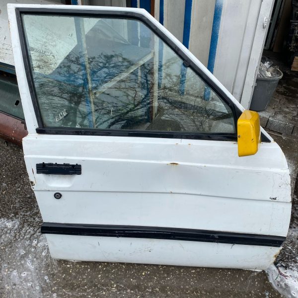 renault 9 broadway orjınal sağ ön kapı