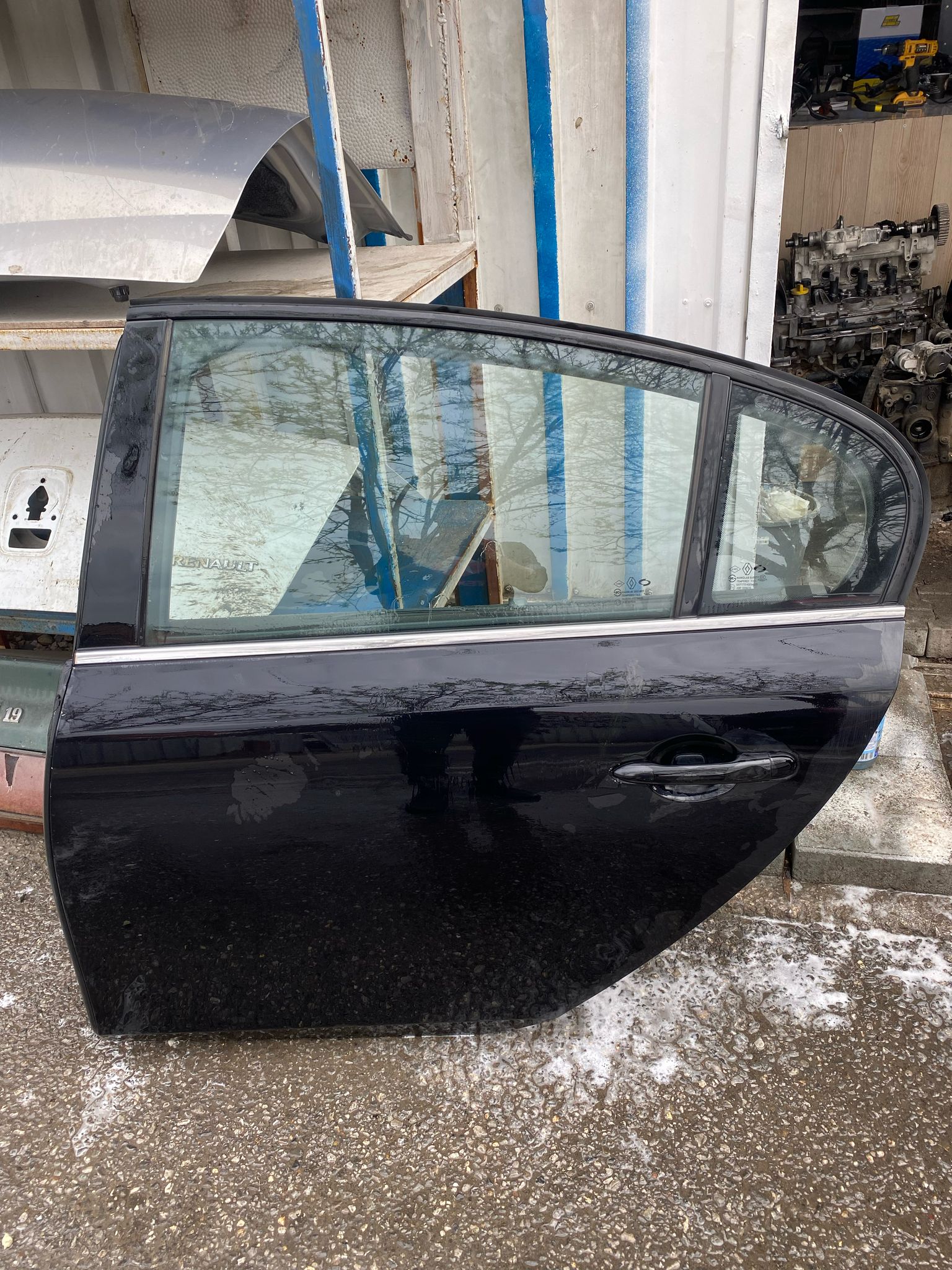 13c35a26-57dc-4b3a-9b74-ae049b07dae3 renault latitude orjınal hatasız sol arka kapı dolu - Görsel 1