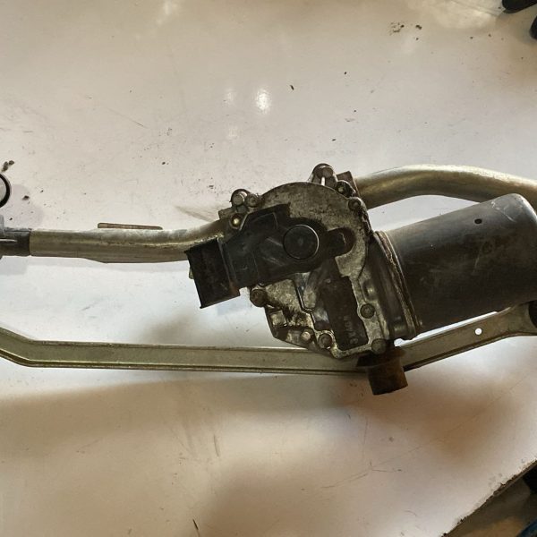 renault laguna 3 orjinal silecek mekanizması ve motor