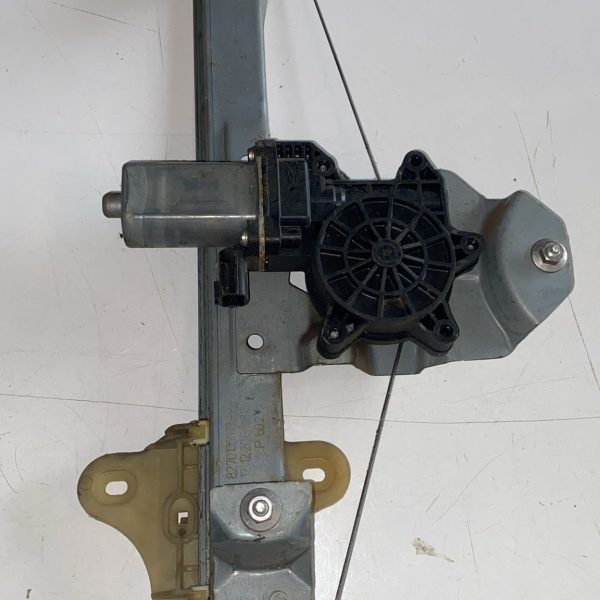 renault clıo 4 orjınal sol arka cam krıkosu ve motoru