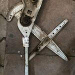 renault kangoo 2 orjinal sağ ön cam krikosu manuel