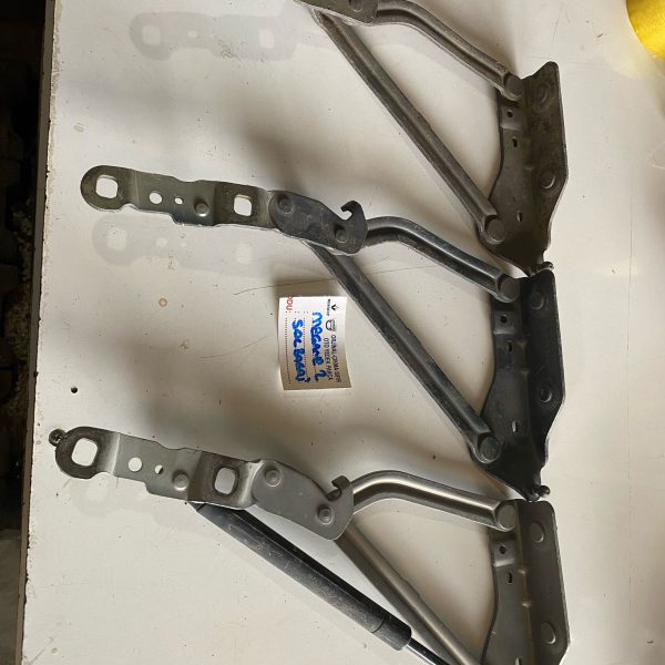 renault megane 2 orjinal sol bagaj menteşesi