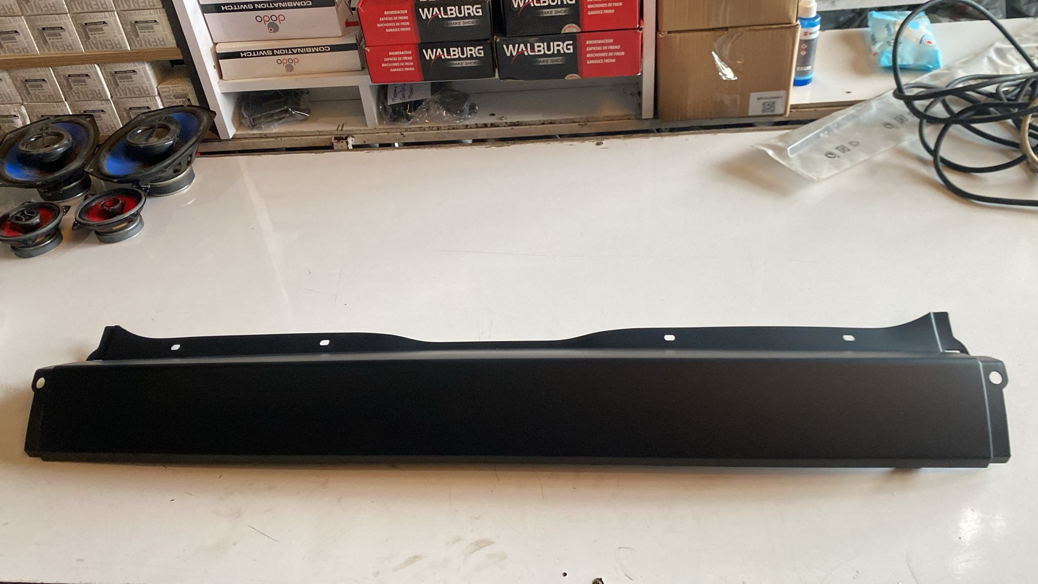 scn renault scenic 2 sıfır orjinal arka tampon orta parça - Görsel 1