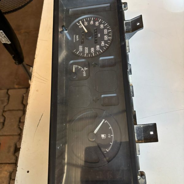 renault R19 R21 km saati gösterge paneli orjınal