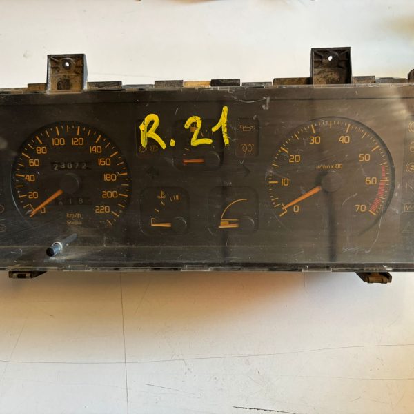 renault r19 r21 km saati gösterge paneli orjinal