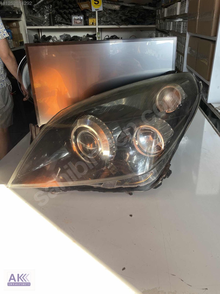 x16_1252554292yah opel astra h xenon orjınal sol ön far - Görsel 1
