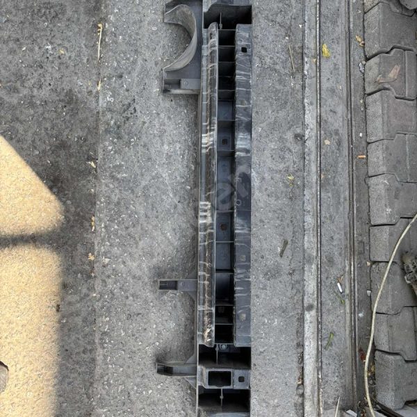 renault clıo 5 orjınal hatasız arka tampon darbe emicisi