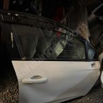 renault clıo 5 orjınal sağ ön kapı dolu