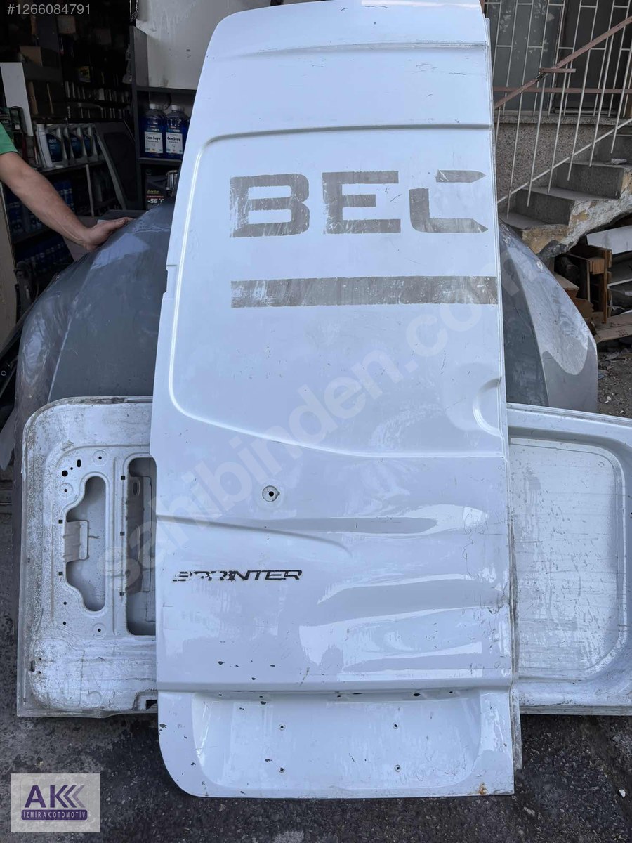 x16_1266084791rw4 mercedes sprinter orjınal sol arka bagaj kapağı - Görsel 1