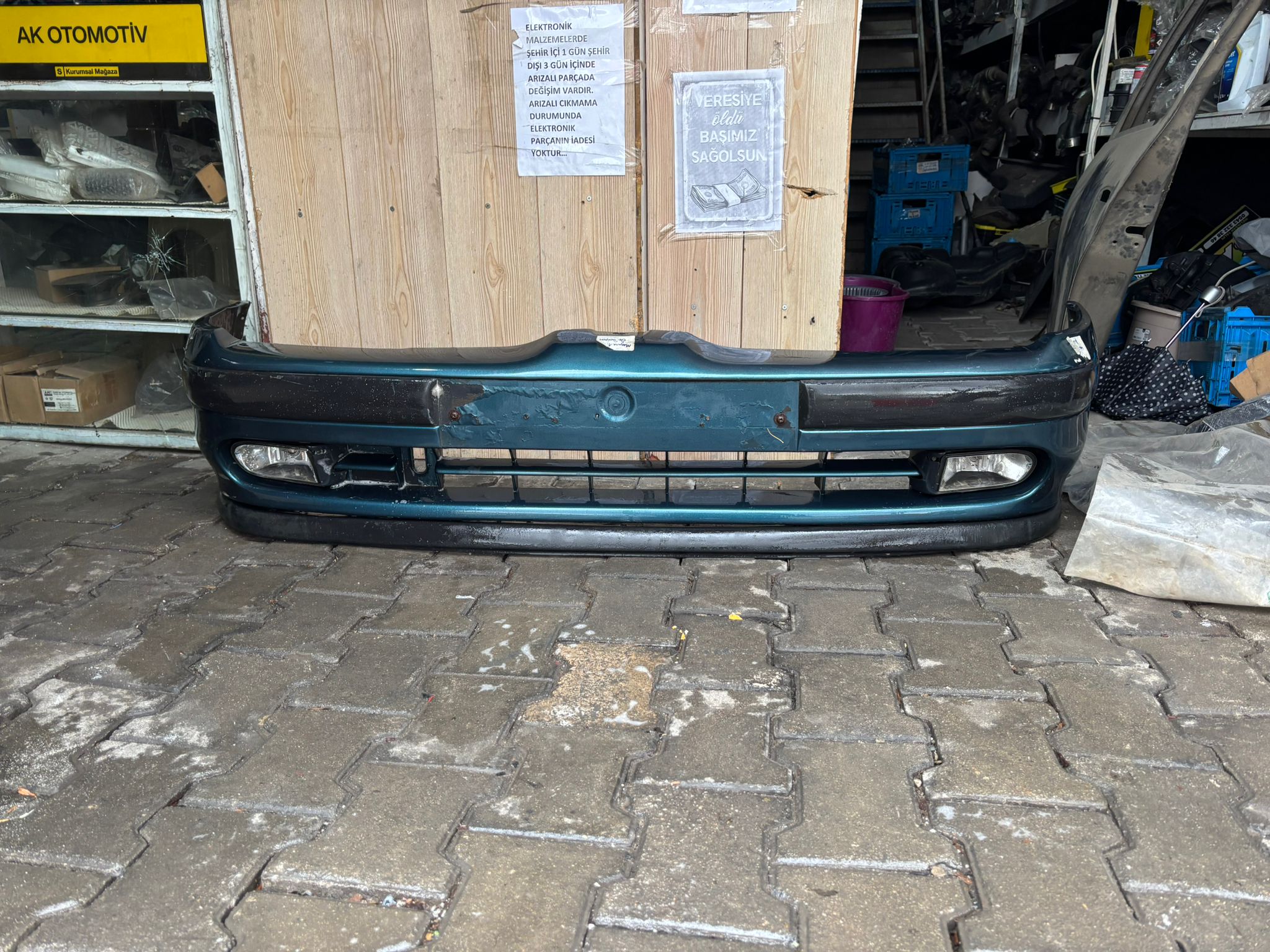 0d602932-3a45-4d6a-b2af-6c0435c491c7 (1) renault megane 1 faz 1 orjinal hatasız ön tampon - Görsel 1
