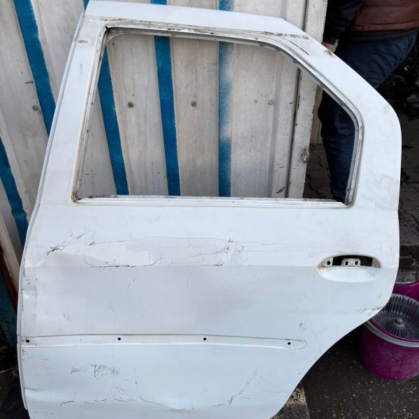 dacia logan 2005 üzeri orjınal sol arka kapı
