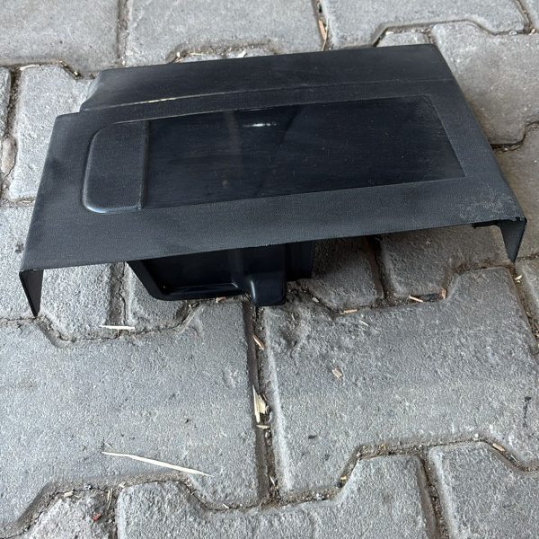 renault fluence megane 3 akü üstü kapağı sıfır